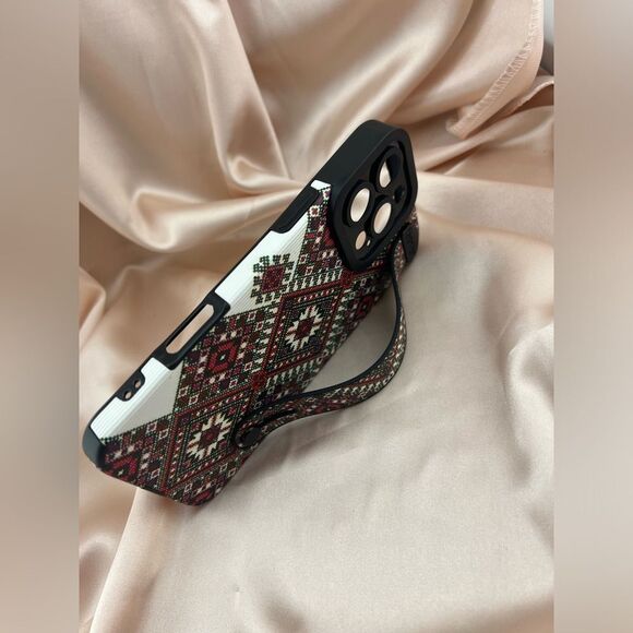 Patterned IPhone 16 pro max Case with Hand Strap - Picture 6 of 7